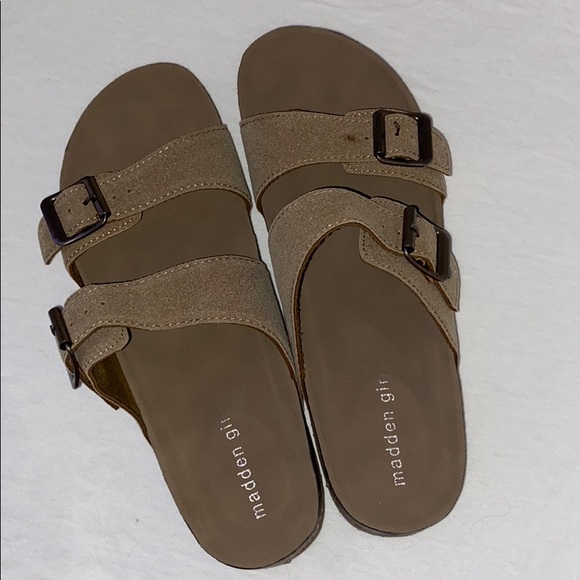 steve madden footbed sandals